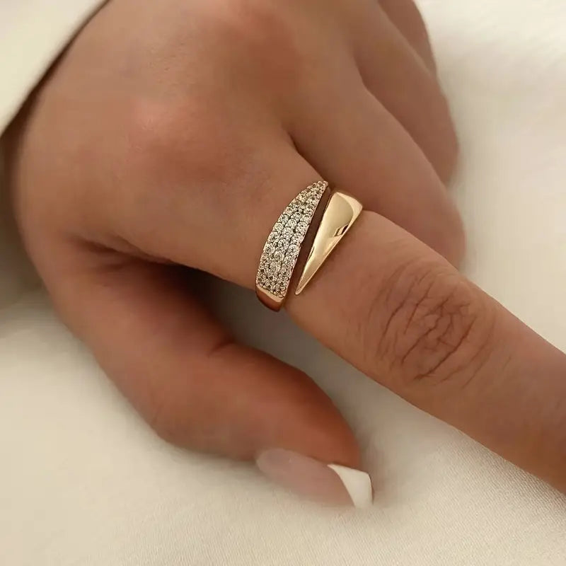 Emilia™ | Elegante Ring